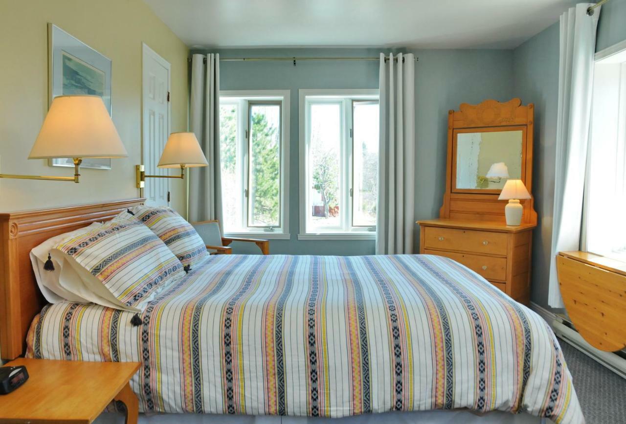 Auberge Beausejour Les Éboulements Zewnętrze zdjęcie